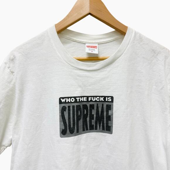 Supreme Bundle of 2 Tshirt Black and White Men’s Size Medium - Picture 3 of 12